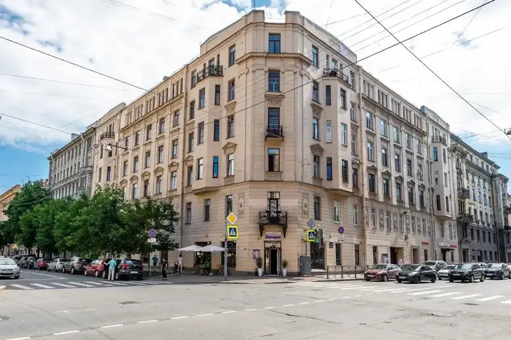 Sukhaparina: Апартаменты в жилом доме Marco's Apartment House