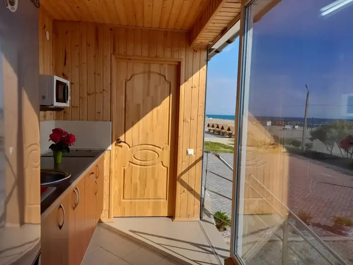 Прибрежное (Сакский район): S Vidom Na More Apartments
