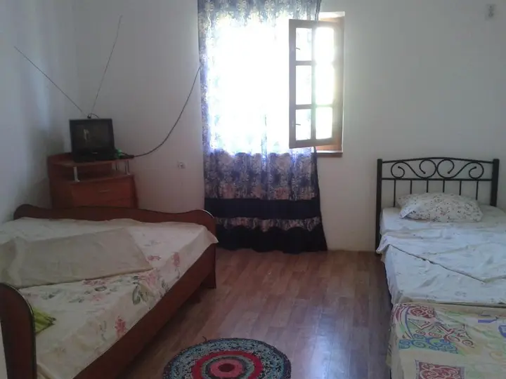 Должанская: Mini-hotel Yutnii dvorik