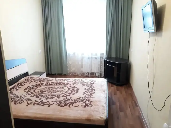 Набережные Челны: Dvukhkomnatnaya Na Raskolnikova 27 Apartments