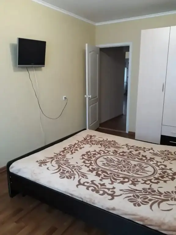 Набережные Челны: Dvukhkomnatnaya Na Raskolnikova 27 Apartments