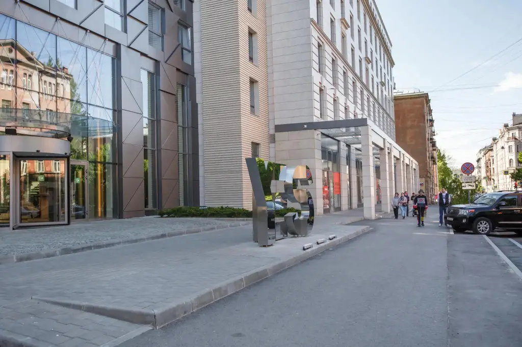 Sukhaparina: Your Apart on Sotsialisticheskaya Street