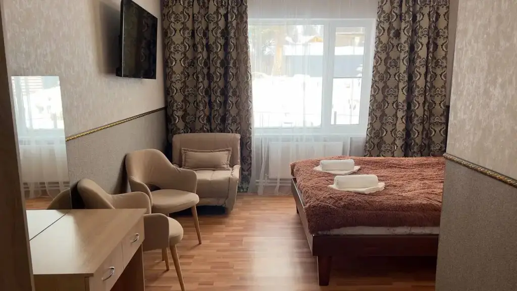Архыз: Гостевой дом Родина