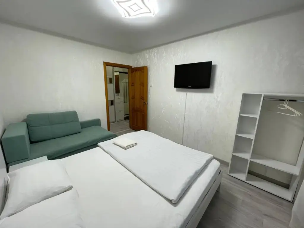Новый Уренгой: Mir Apartments on Leningradsky Prospekt, 14