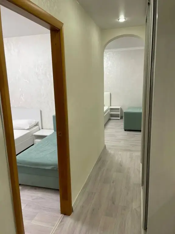 Новый Уренгой: Mir Apartments on Leningradsky Prospekt, 14