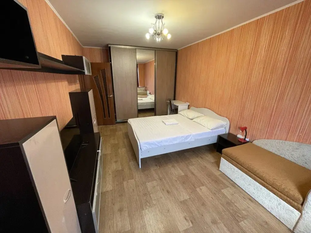 Новый Уренгой: Mir Apartments on Leningradsky Prospekt, 4A