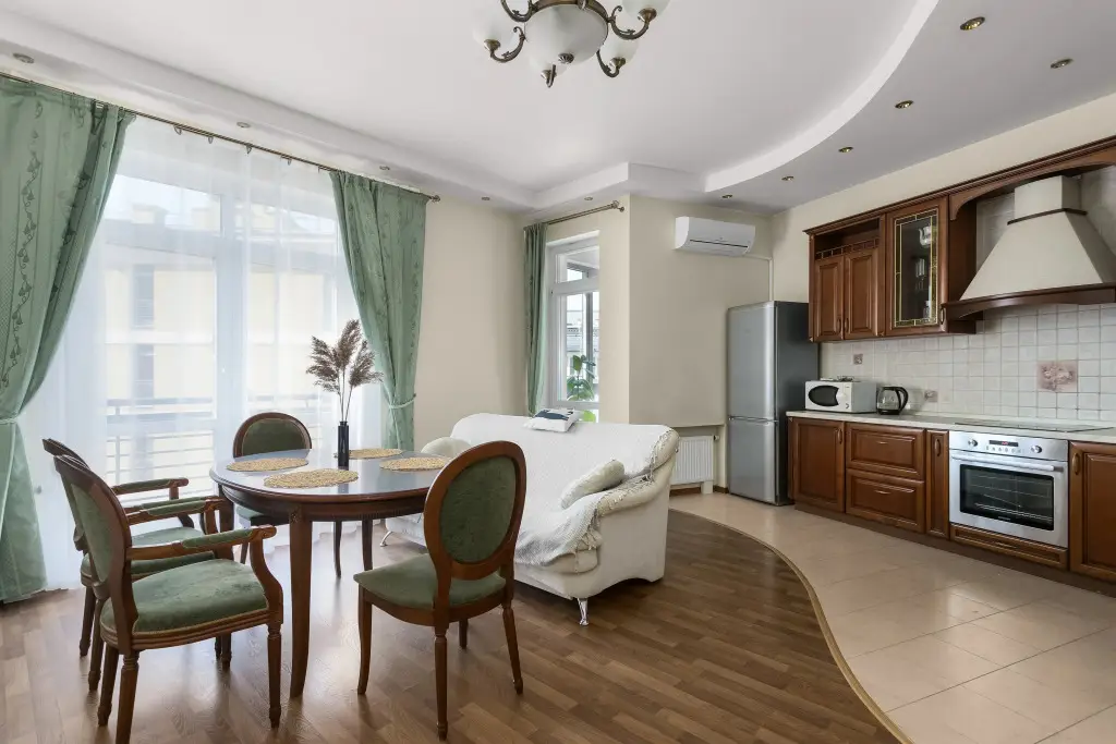 Gorki: Апартаменты The Bridge Apartment
