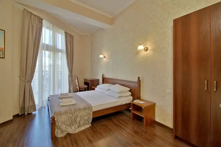Ялта: Botkin Apartments