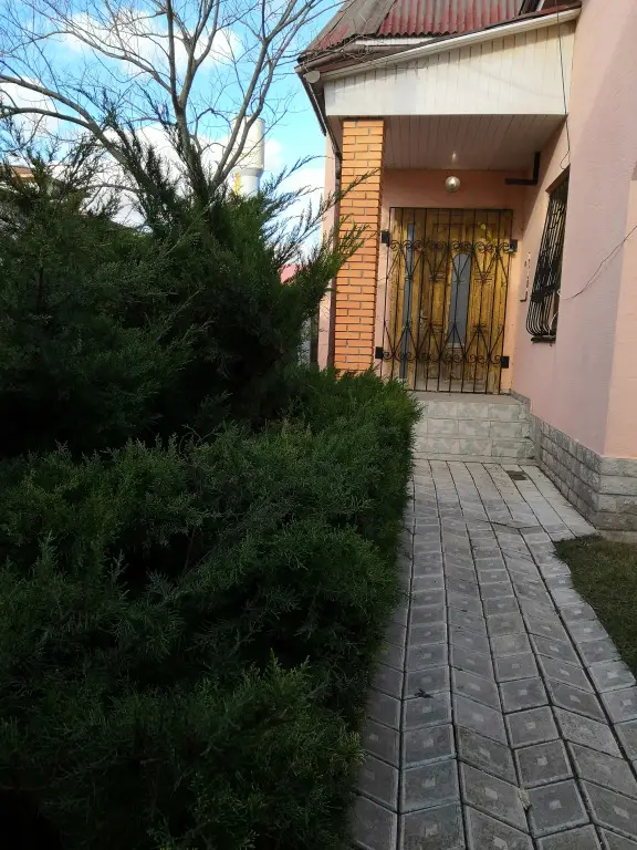 Заозерное: Dom Na Sadovoj 30-A Guest House