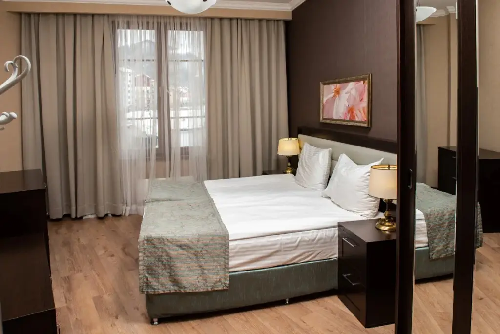 Сочи: Apartamenty` Kurort Krasnaya Polyana