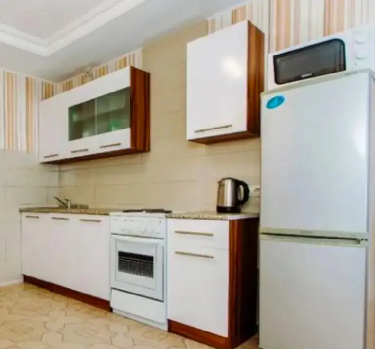 Геленджик: Apartment bureau EasyRent on st. Kudasheva, 110