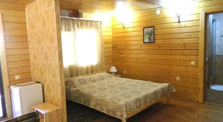 Геленджик: Гостевой Дом Лагуна