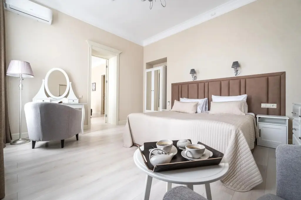 Sukhaparina: D Apartments (Д Апартменс) на Невском проспекте 88