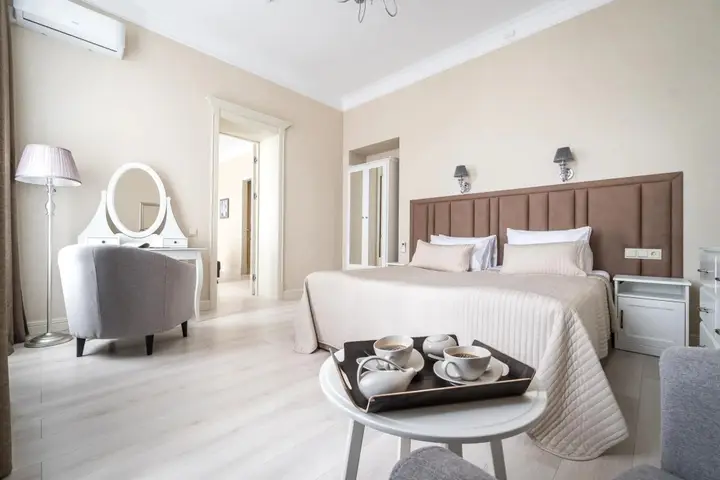 Sukhaparina: D Apartments (Д Апартменс) на Невском проспекте 88