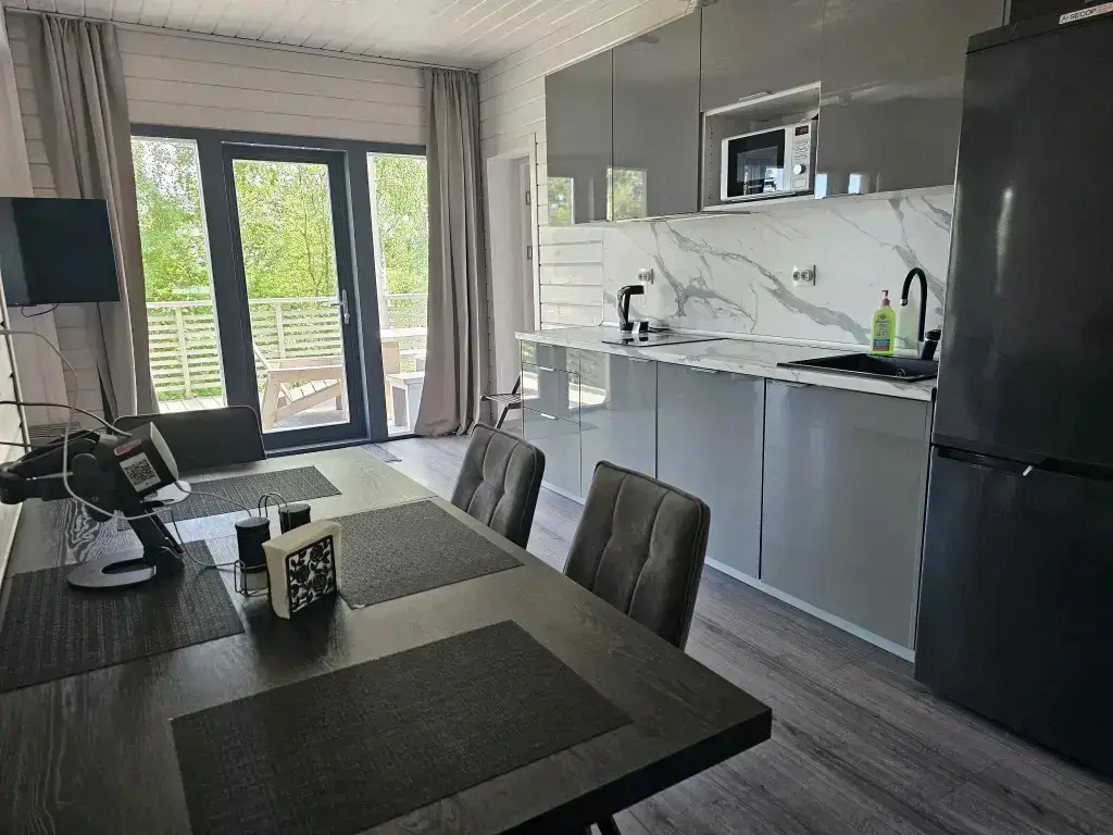 Орехово: Коттедж Черничный склон Grey House