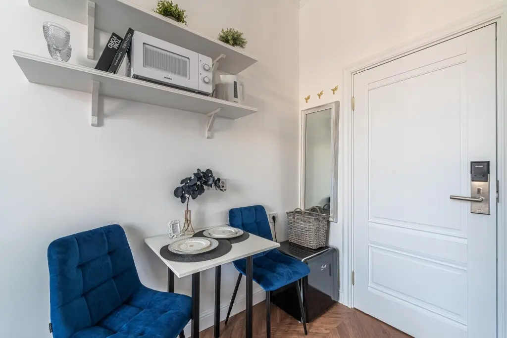 Тосно: D Apartments (Д Апартменс) на Невском проспекте 91