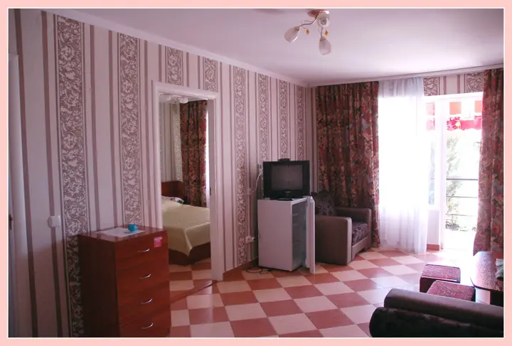 Феодосия: Villa Viktorija