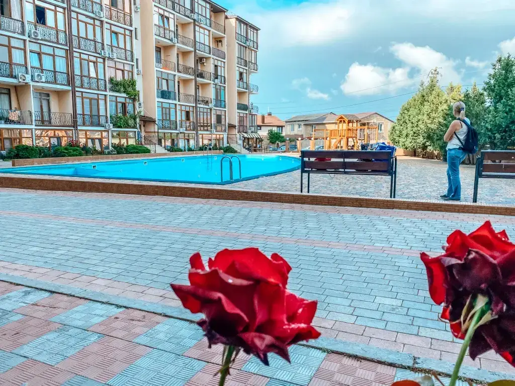 Севастополь: Квартира у Моря с Бассейном