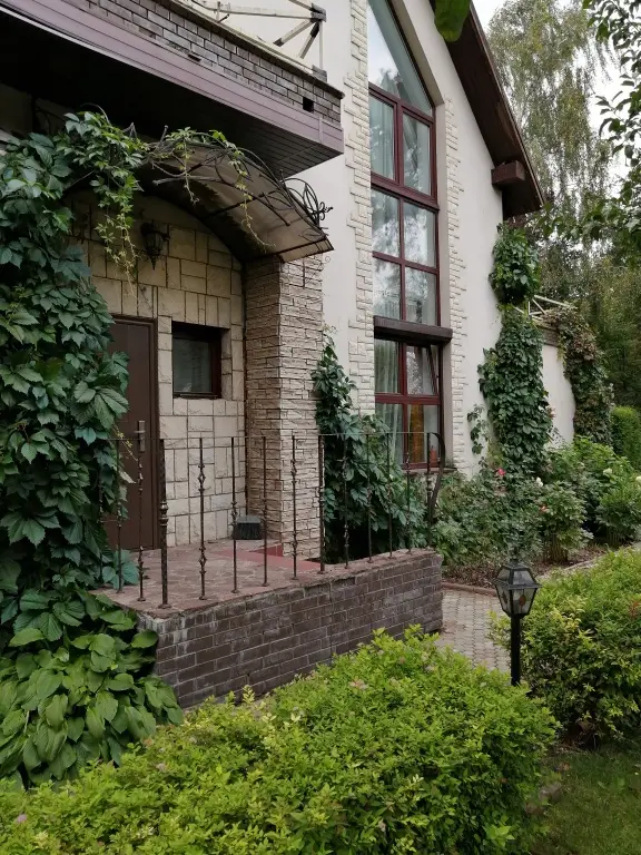 Домодедово: Dom-Shale na Rublevke Villa