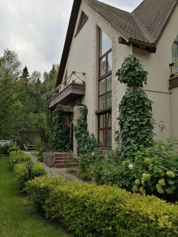 Домодедово: Dom-Shale na Rublevke Villa