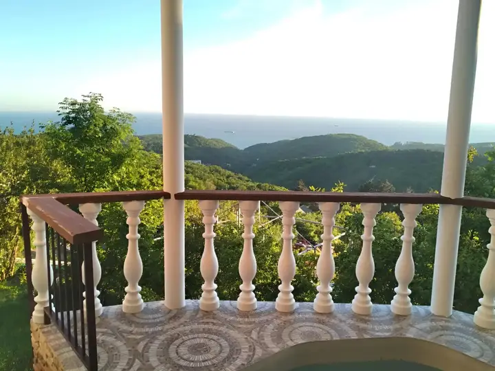 Туапсе: V Gorakh S Velikolepnym Vidom Villa