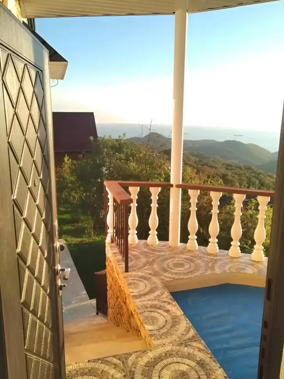 Туапсе: V Gorakh S Velikolepnym Vidom Villa