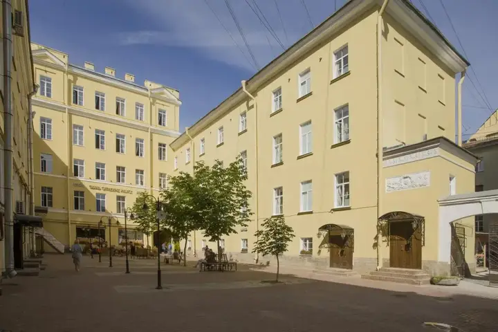 Санкт-Петербург: Отель Невский Капсульный