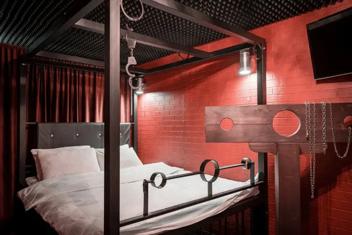 Сочи: 18+ Krasnaya Komnata Dlya Romanticheskikh Svidaniy Flat