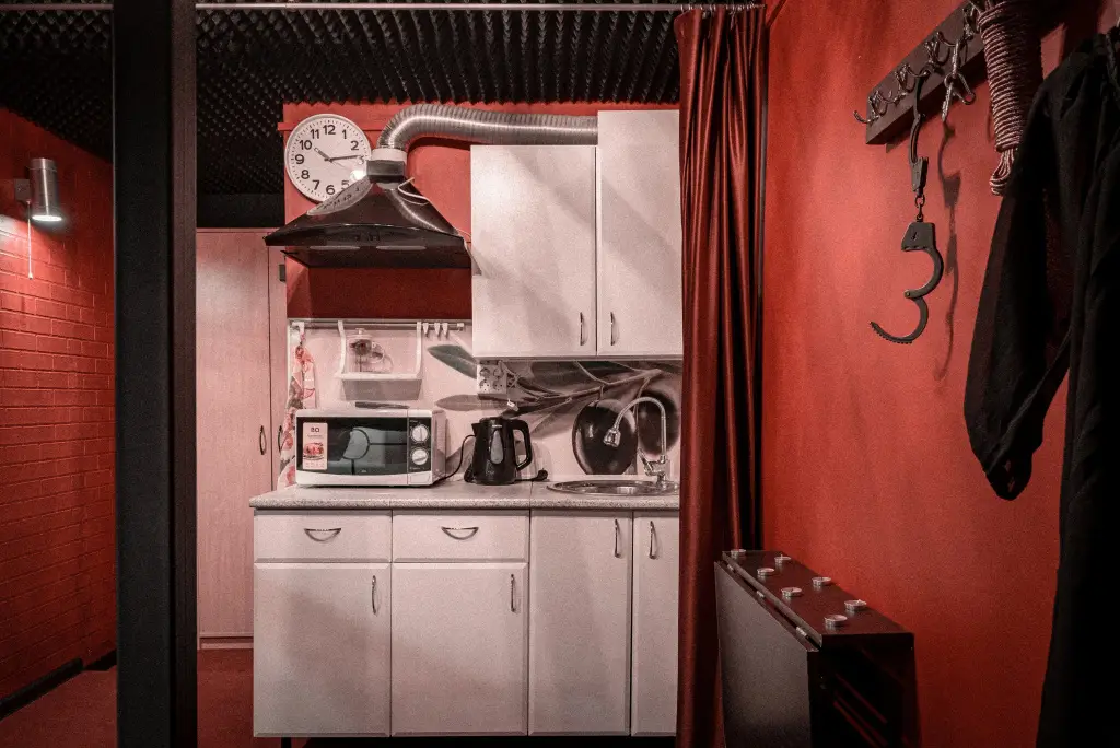 Сочи: 18+ Krasnaya Komnata Dlya Romanticheskikh Svidaniy Flat