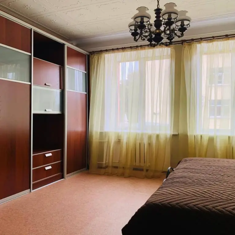 Кемерово: Sovetskij 59 Trehkomnatnye apartamenty rjadom s Administratsiej