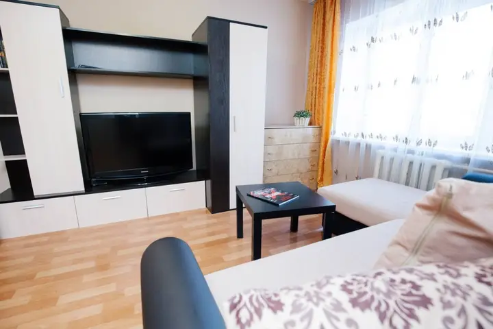 Кемерово: Darvina 9 Odnokomnatnye apartamenty v tsentre