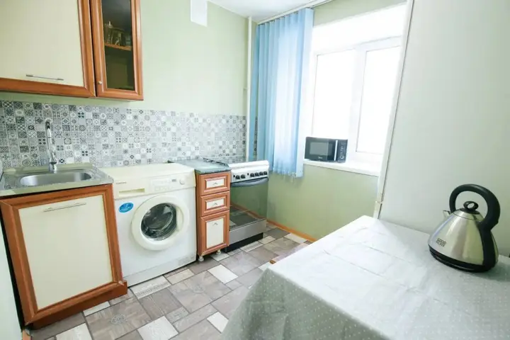 Кемерово: N .Ostrovskogo 23 Dvuhkomnatnye apartamenty naprotiv GorSada