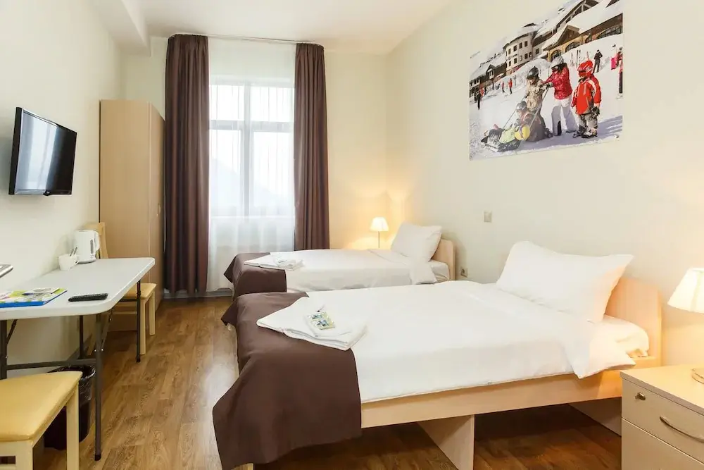 Сочи: Отель Rosa Ski Inn
