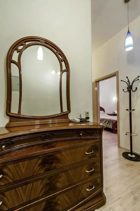 Sukhaparina: Apartamenty V dome Bazhanova