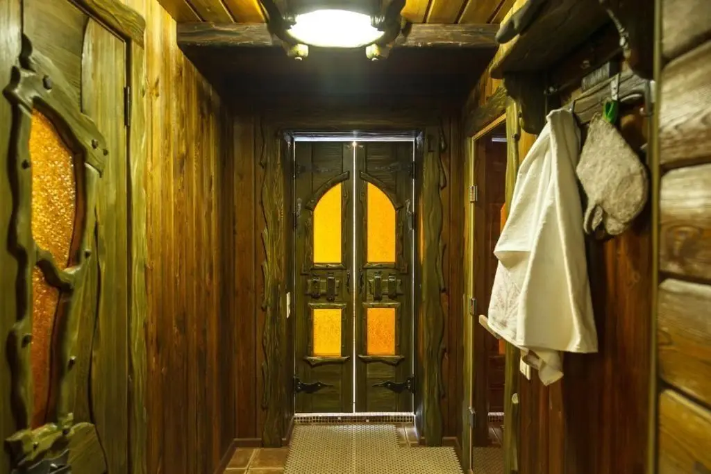 Барнаул: Berendey House (Берендей хаус)