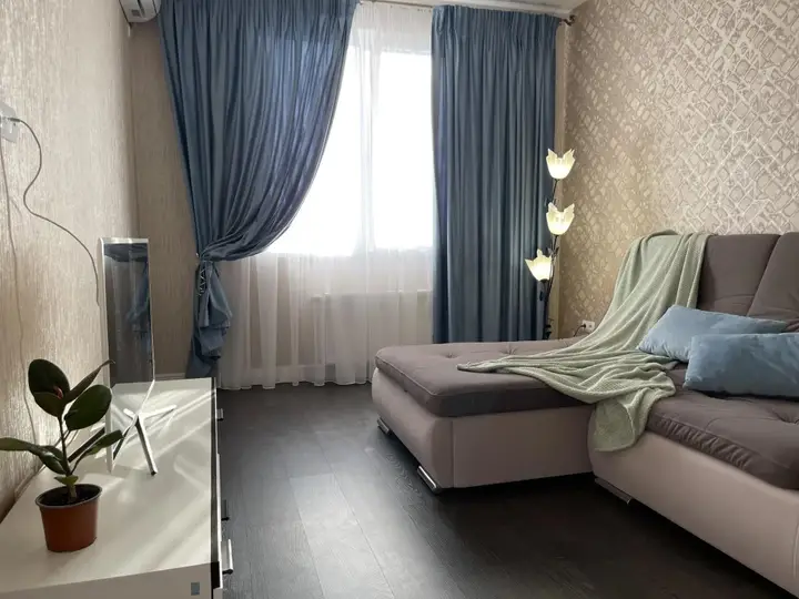 Симферополь: Sofi (Софи) на улице Крымской Весны 5 корпус 4