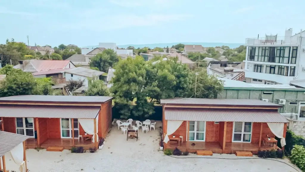 Береговое (Феодосия): Solntse V Dome Chalet
