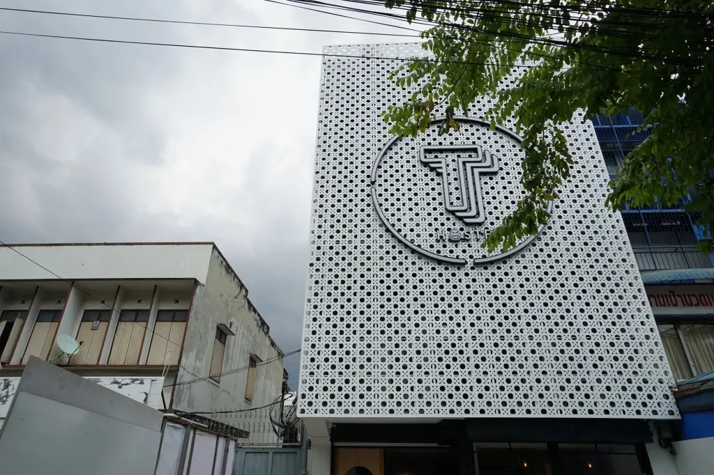 T Hostel at Victory Monument — фото 1
