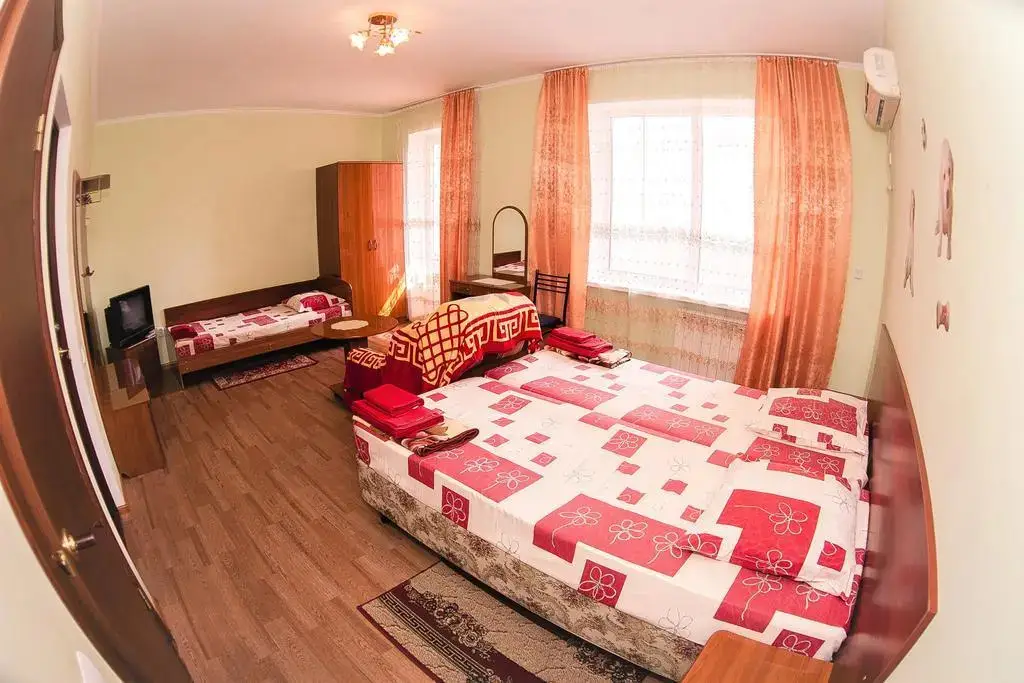Анапа: Elena Guest House 