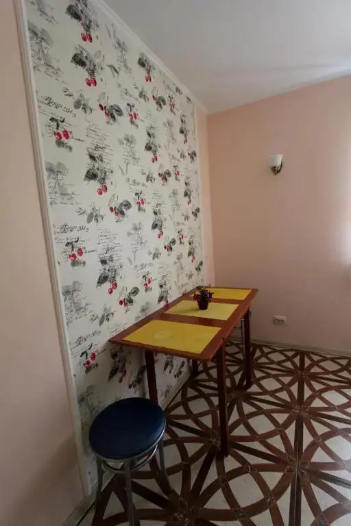 Алматы: Nadezhda Apartments on Nayrizbay Batira 63