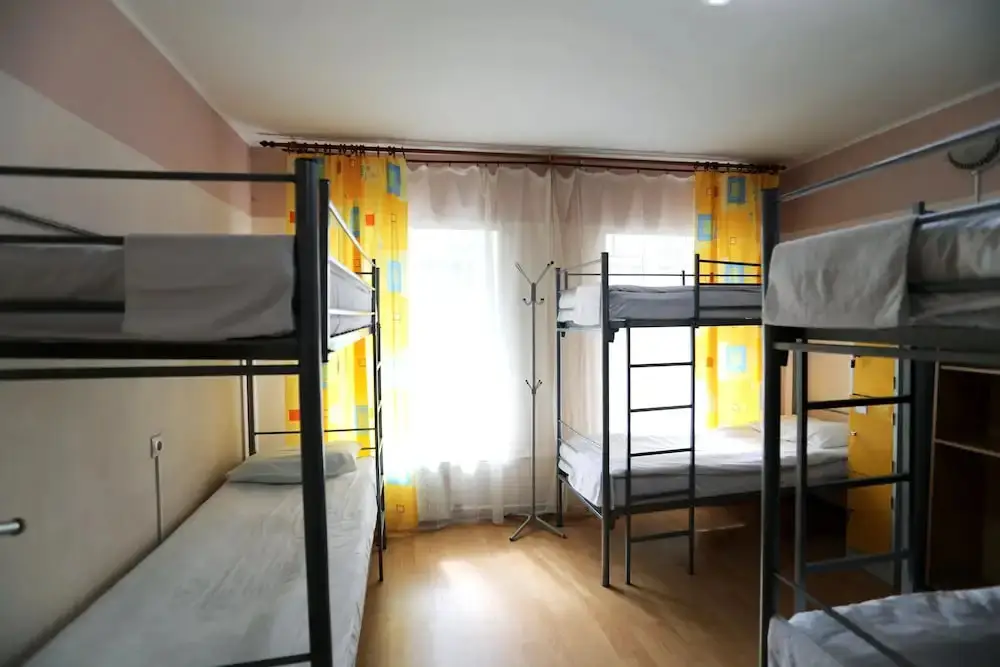 Sukhaparina: U Krasnogo Mosta - Hostel