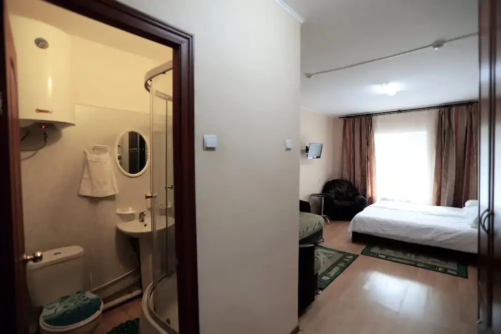 Sukhaparina: U Krasnogo Mosta - Hostel