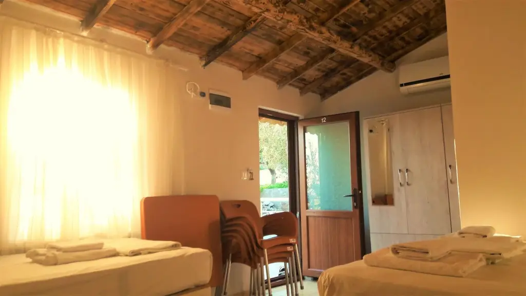 Гузеляли: Assos Nazan Motel Restoran Beach