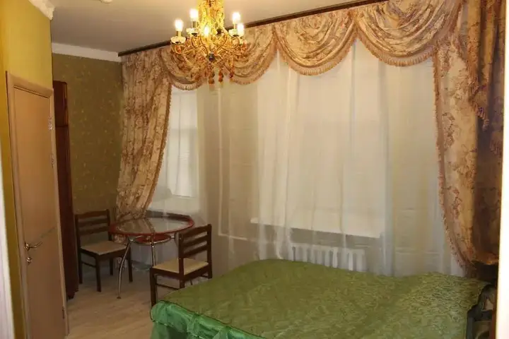 Санкт-Петербург: Inn Dostoevskiy