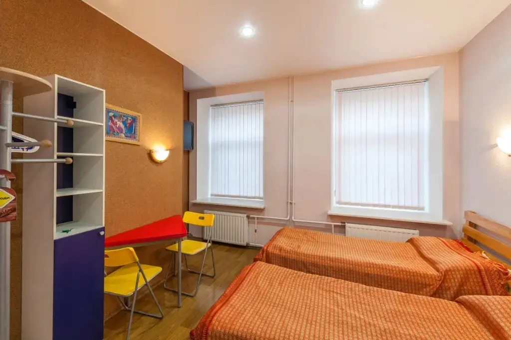 Санкт-Петербург: Меблированные комнаты Canny House