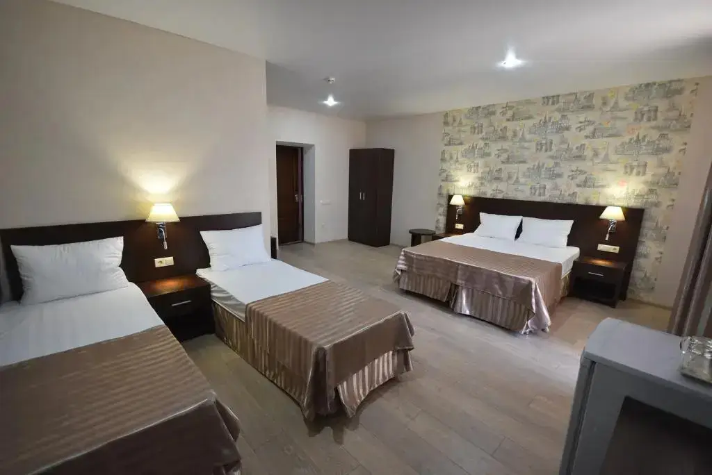 Кабардинка: Guest House Alpina