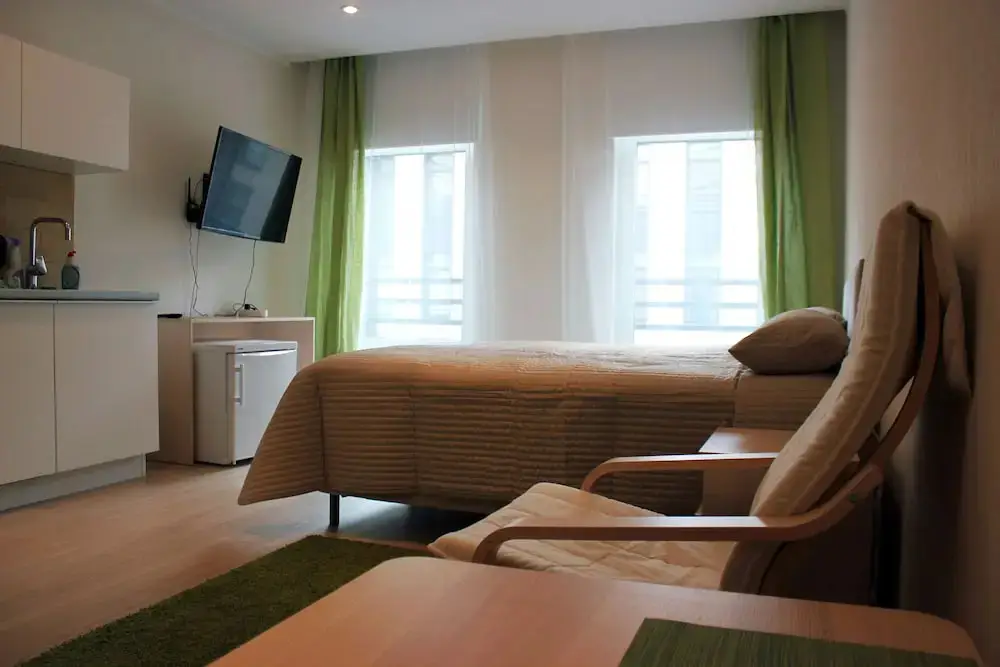 Санкт-Петербург: Avenue Premium