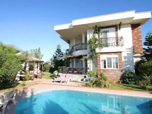 Манавгат: Sunshine Villas