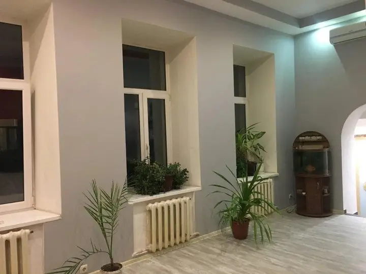 Саратов: Hostel London