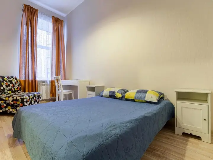 Санкт-Петербург: Apartments on Griboyedova 35